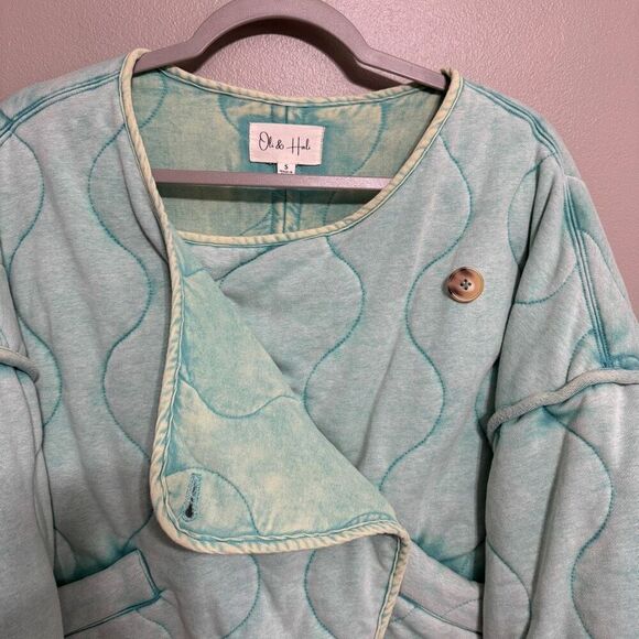Oli & Hali Oversize Quilted Crop Jacket in sea green, Size Small - Picture 8 of 9